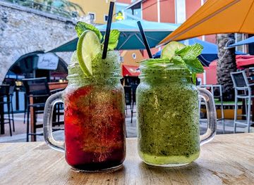 curacao/hato-caves/bar/doo-shee-cocktail-bar