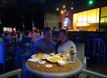malaysia/sabah/bar/sky-blu-bar