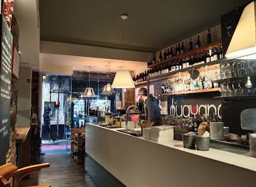 italy/genoa/centro-storico/bar/il-mugugno