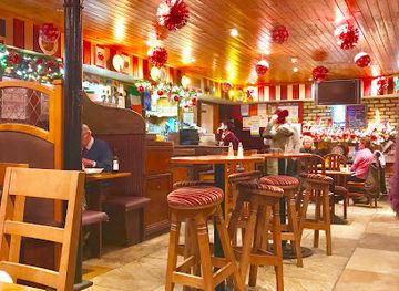 ireland/cliffs-of-moher/bar/danny-mac-s