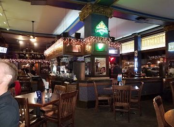 south-dakota/missouri-river/bar/peacock-alley