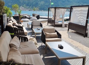 montenegro/kotor-bay/bar/virtu-beach