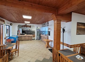 poland/bieszczady-mountains/bar/bar-under-the-shingles