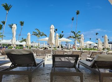 dominican-republic/bavaro/bar/chill