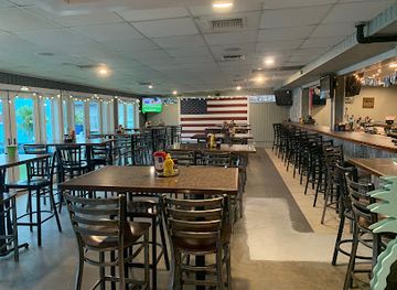 Crazy Tuna Bar & Grille