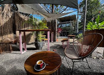 costa-rica/north-zone/bar/rolling-waves-coffee-cocktails