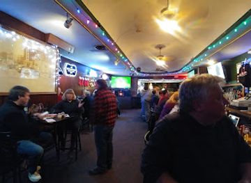 minnesota/glacial-ridge/bar/roddy-s-bar-grill