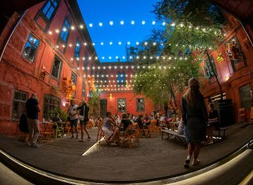 ukraine/black-sea-coast/bar/dvor-12