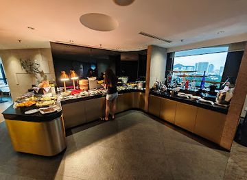 malaysia/george-town/gurney-drive/bar/executive-lounge