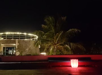 maldives/guraidhoo-island/bar/sunset-deck
