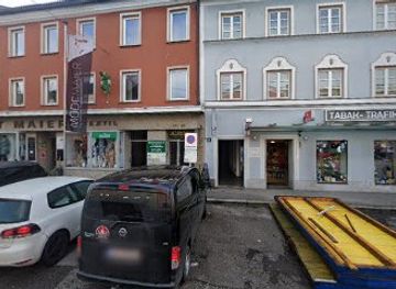 austria/innviertel/bar/pub-royal