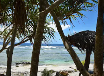 Paradis Beach Vila & Beach Bar Vanuatu