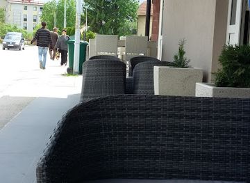 bosnia-and-herzegovina/una-national-park/bar/havana-lounge-bar