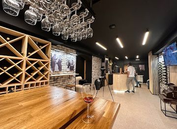 poland/tatra-mountains/bar/valevino-winiarnia-pub-rzemieslnicze-wina-miody-pitne-cydry-piwa
