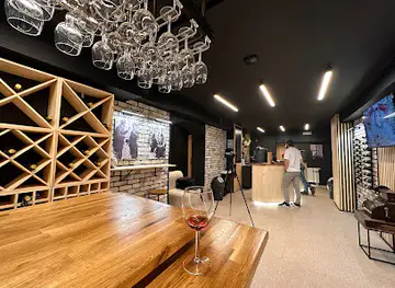ValeVino - Winiarnia | Pub - Rzemieślnicze | Wina | Miody Pitne | Cydry | Piwa