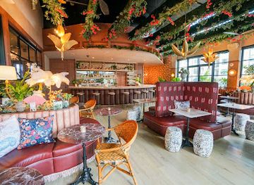 texas/dallas/bishop-arts-district/bar/bar-eden-lounge-at-paradiso