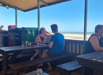 south-africa/sunshine-coast/bar/thirsty-whale