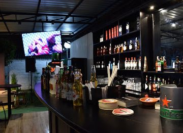 ecuador/azuay-region/bar/shamrock-irish-pub