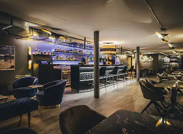 Le Kaiser Vin-Bar
