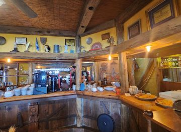 uruguay/punta-ballena/bar/taberna-del-rayo-verde