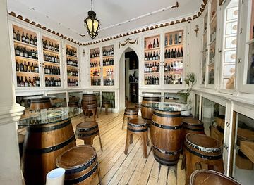 portugal/lisbon/bar/the-old-pharmacy