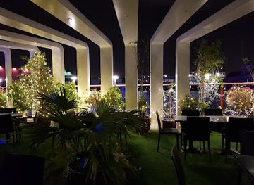 bahrain/sitra-island/bar/indigo-bar-restaurant