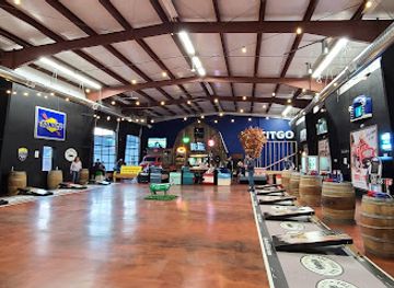 connecticut/gillette-castle-state-park/bar/the-truck-bar-higganum-ct