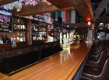 wisconsin/madison/downtown-madison/bar/mackesey-s-irish-pub