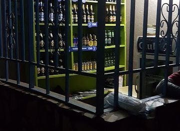 uganda/masaka/bar/pinnacle-bar