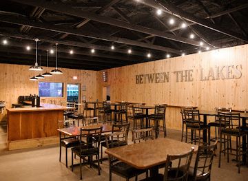 kentucky/land-between-the-lakes-national-recreation-area/bar/between-the-lakes-tap-house