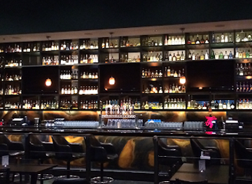 nebraska/platte-river-state-park/bar/houston-s-lounge