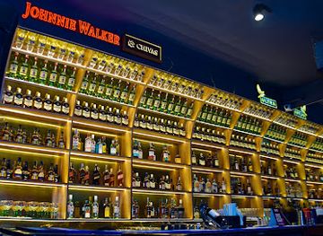 india/amritsar/golden-temple-complex/bar/the-liquid-room-best-pub-club-bar-in-amritsar