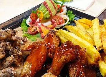 ecuador/carchi-region/bar/la-rioja-exclusive-restaurant-bar