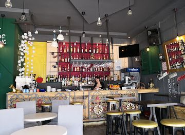 albania/southern-albania/bar/old-house-bar