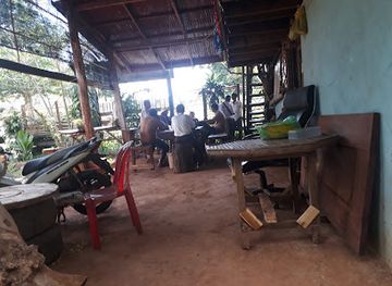 cambodia/mondulkiri/bar/veha-jungle-tours-lodge