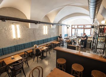 slovakia/trencin-region/bar/paddock