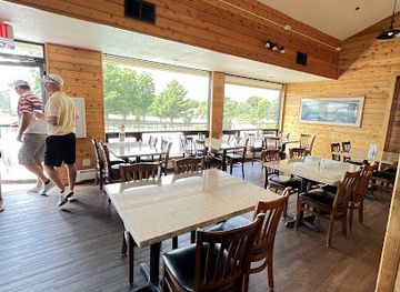 minnesota/mille-lacs-lake/bar/xix-club-restaurant