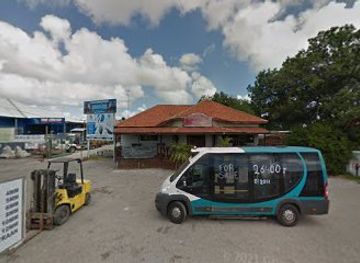 curacao/caracas-bay/bar/phj