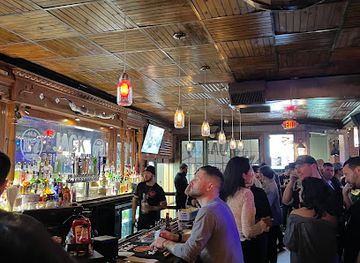 illinois/aurora/bar/saddle-up-at-q-saloon-and-eatery