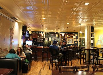 virginia/harrisonburg/bar/the-golden-pony