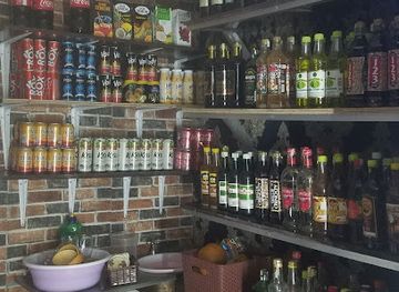 ghana/western-region/bar/smoochies-pub