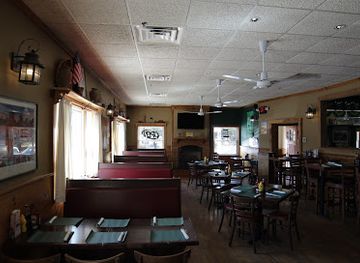 rhode-island/trustom-pond-national-wildlife-refuge/bar/pancho-o-malleys