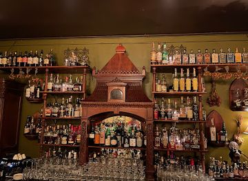 north-carolina/asheville-area/bar/the-crow-quill