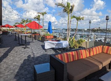 florida/clearwater/bar/bar-tiki-clearwater-beach