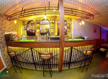 nepal/mid-hills/bar/old-lailas-bar