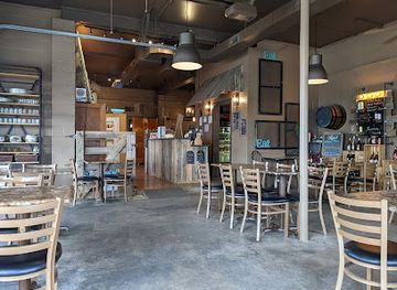 nebraska/scotts-bluff-national-monument/bar/the-tangled-tumbleweed