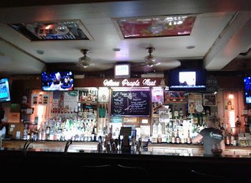 michigan/marquette/bar/flanigan-s-bar