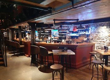 france/saint-malo/bar/le-dock