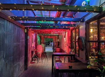 australia/litchfield-national-park/bar/smoke-oak