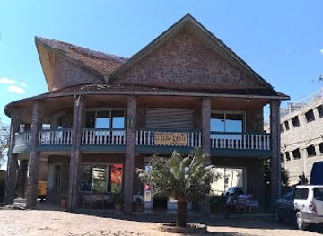 madagascar/isalo-national-park/bar/restaurant-le-zebu-grille